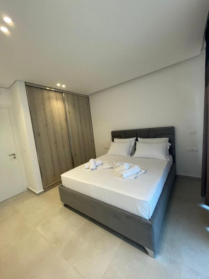 Saranda Lux Apartments エクステリア 写真