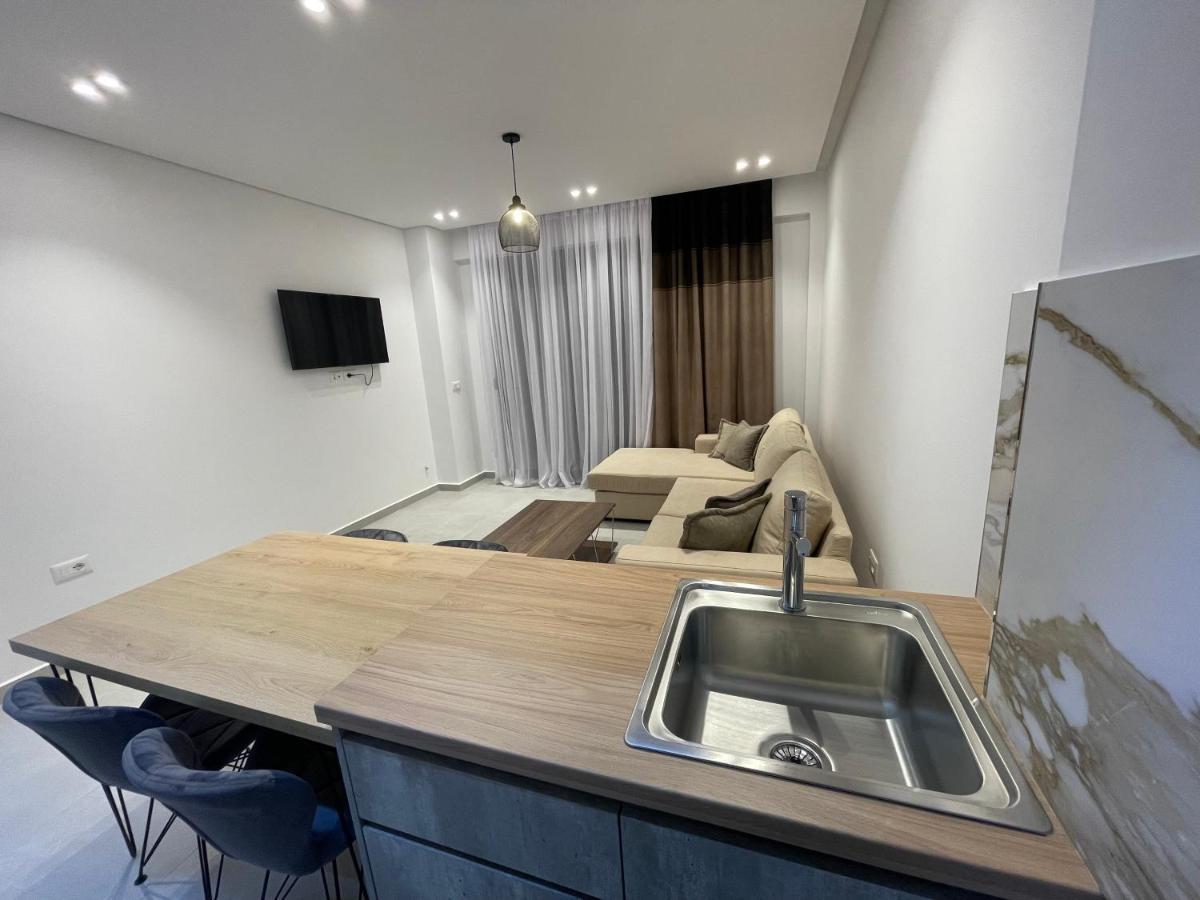 Saranda Lux Apartments エクステリア 写真